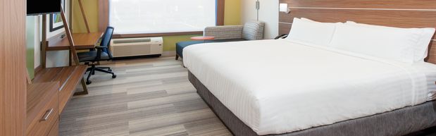 Images Holiday Inn Express & Suites Sterling Heights-Detroit Area