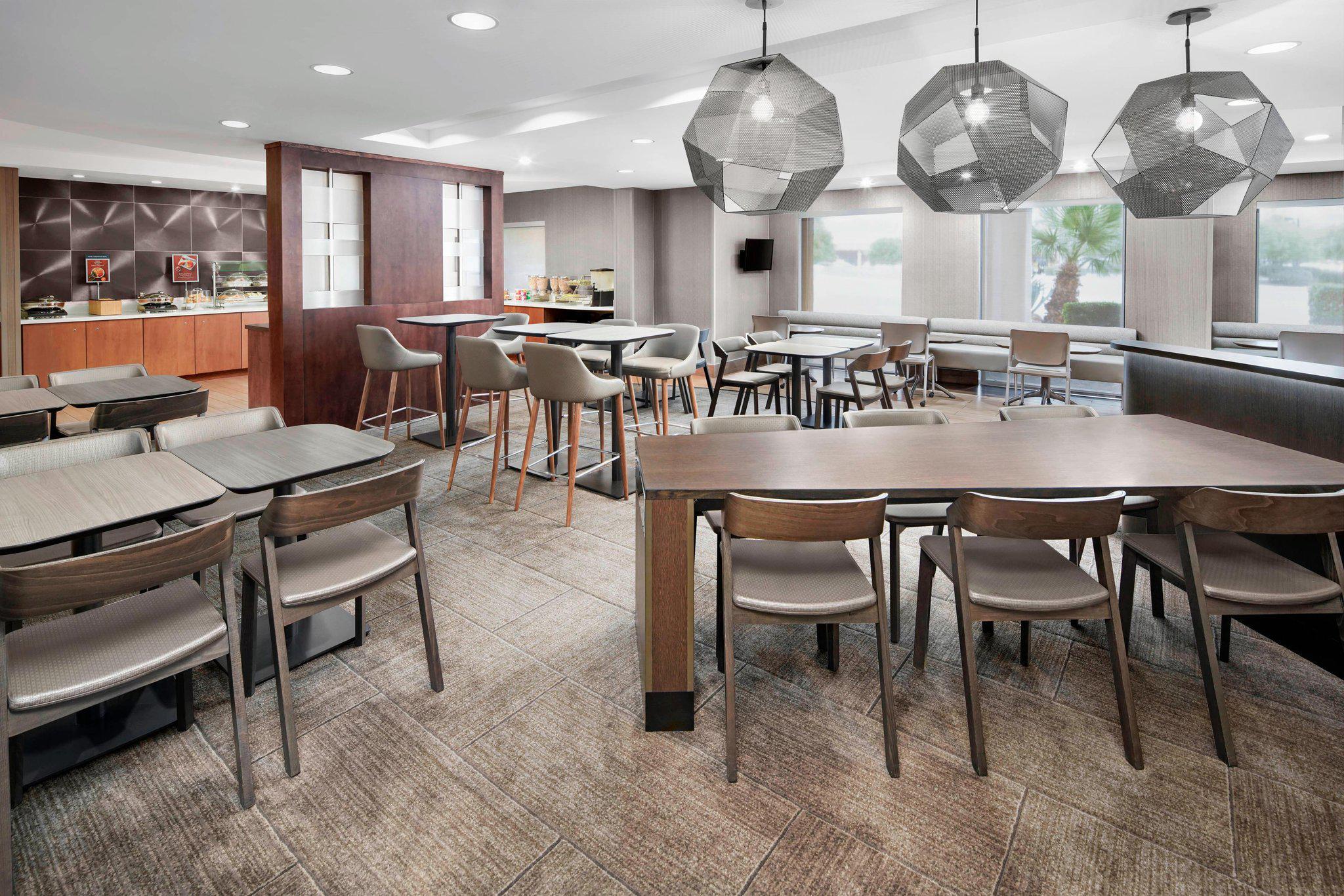 SpringHill Suites by Marriott Scottsdale North Photo