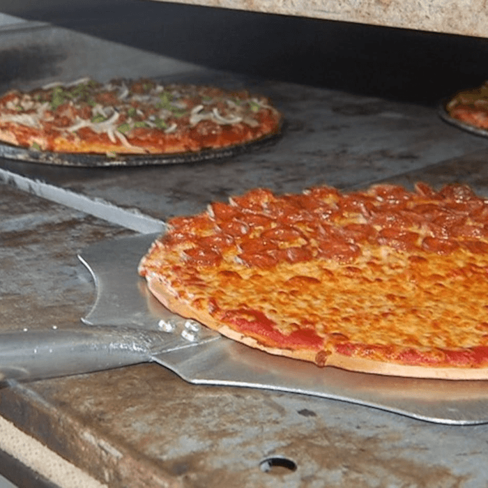 Ezzo Pepperoni Pizza 15"
