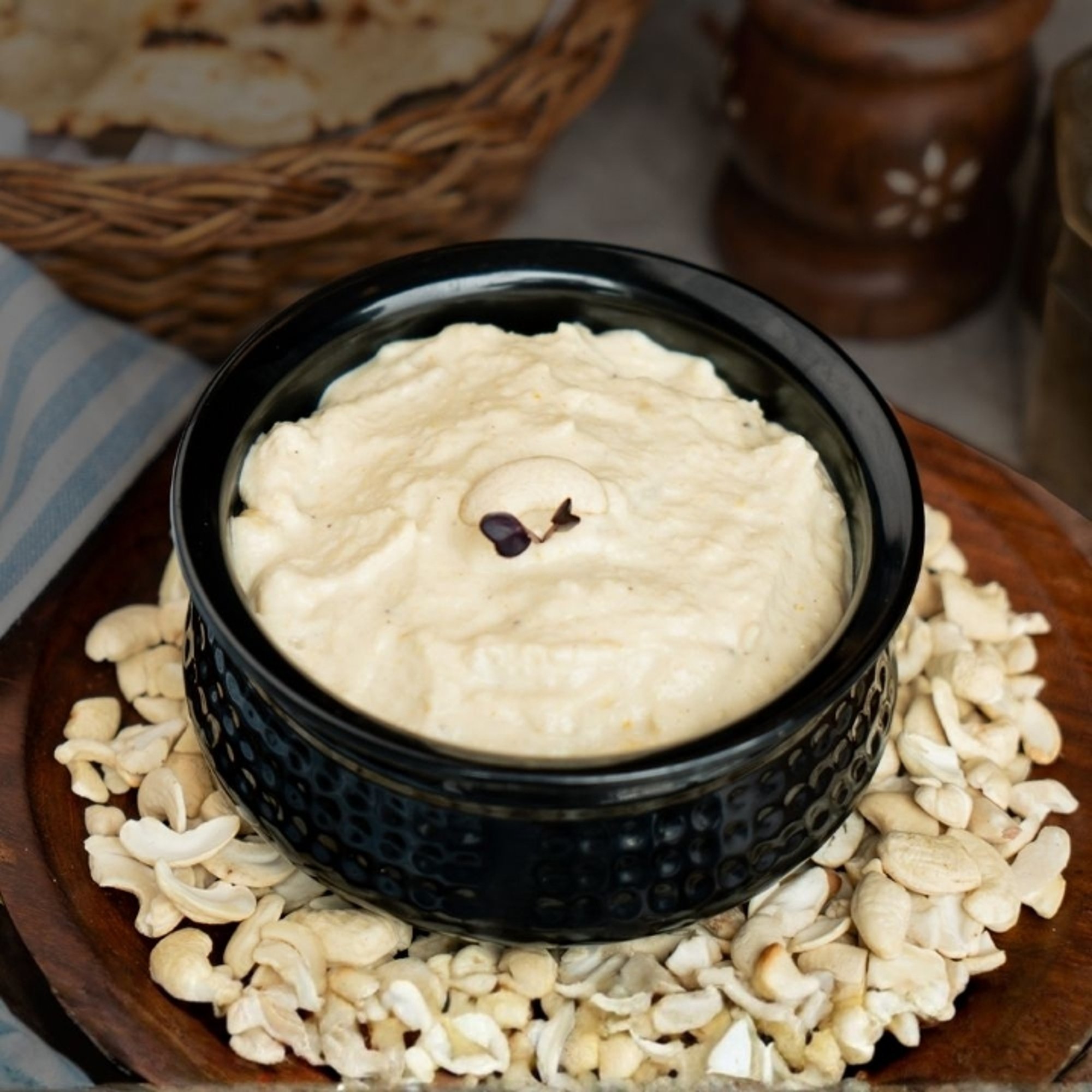 Khoya Kaju