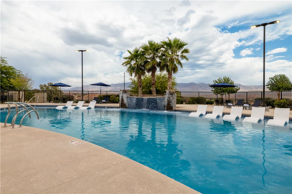 Hampton Inn & Suites by Hilton Mesquite Image