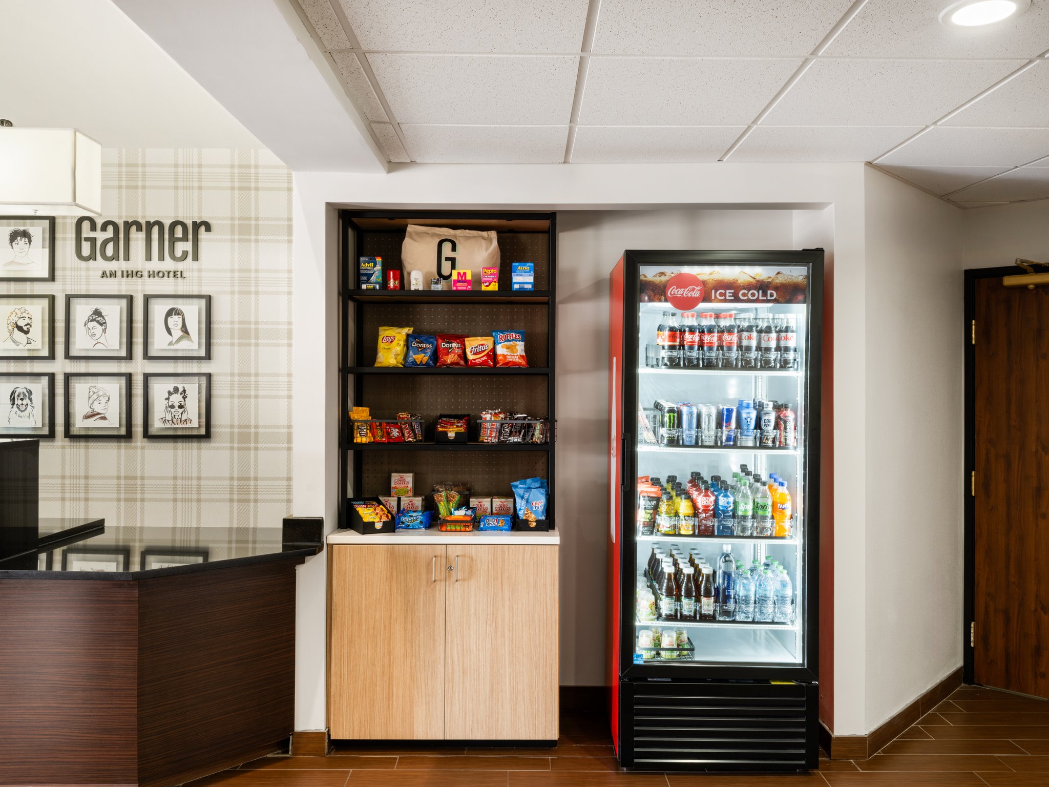 Garner Hotel Topeka West by IHG Image