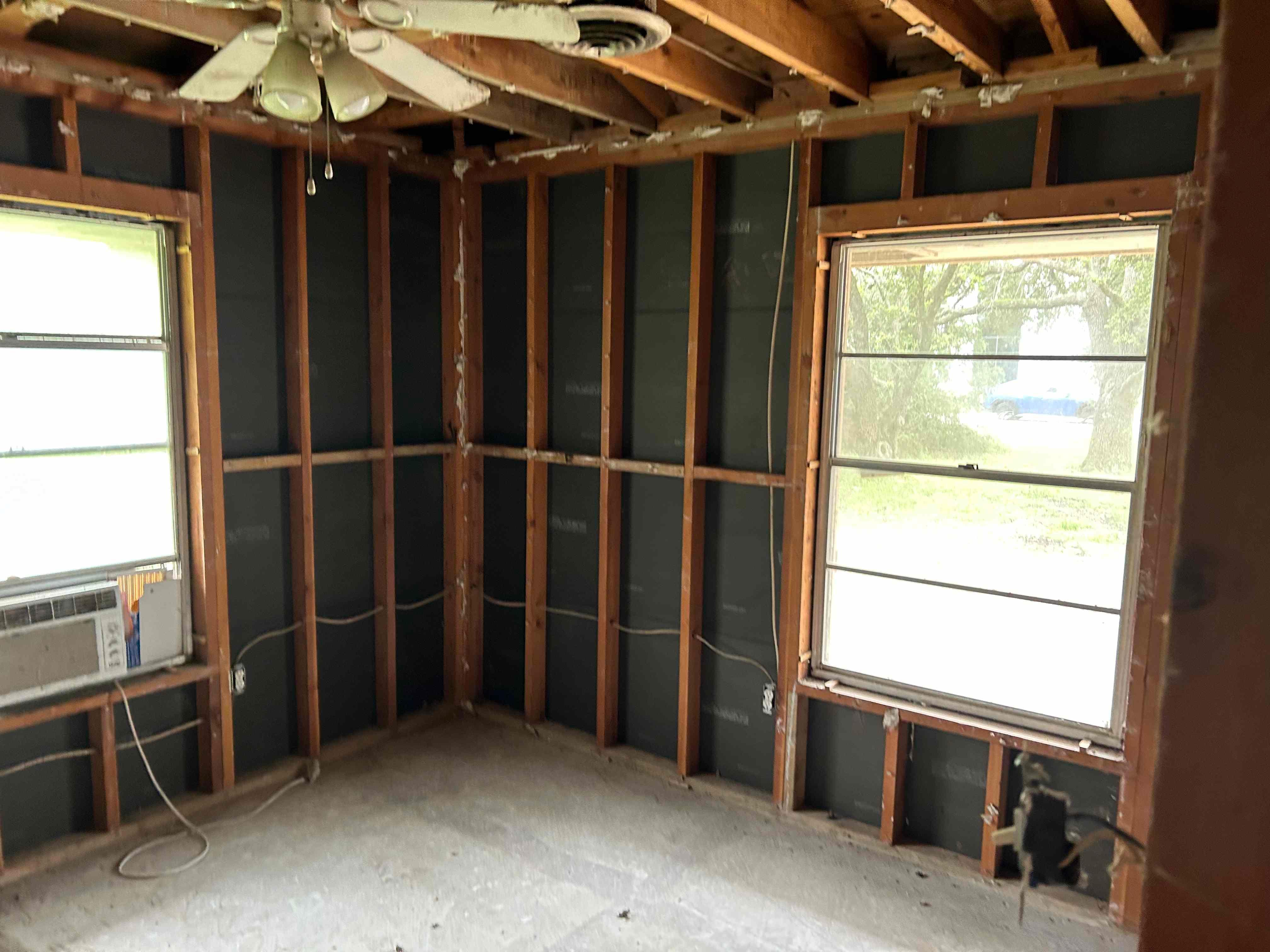 Beacon Restoration Services Image