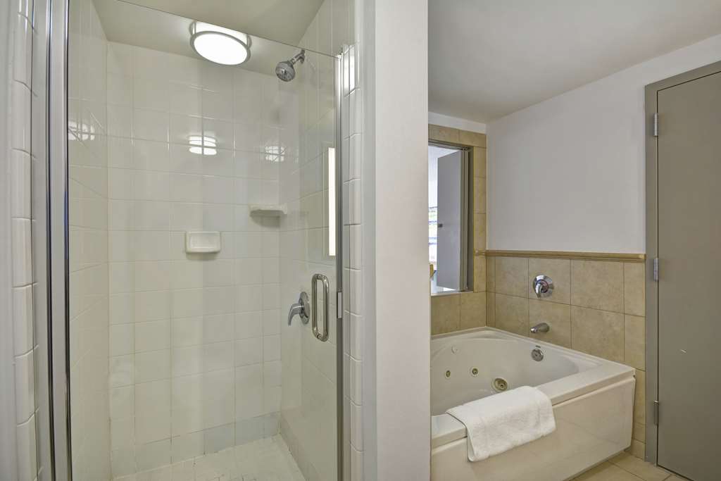 Hilton Garden Inn Panama City Image