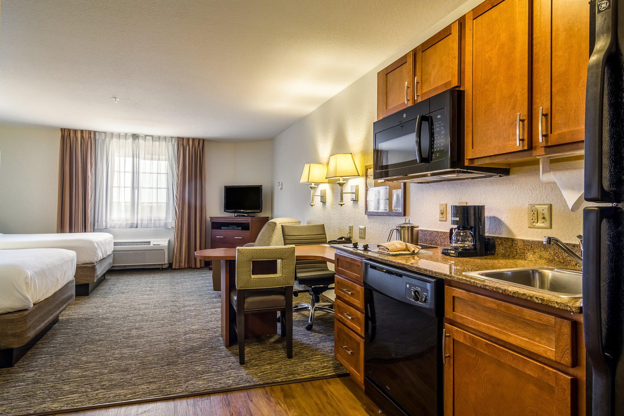 Candlewood Suites Jacksonville East Merril Road Photo