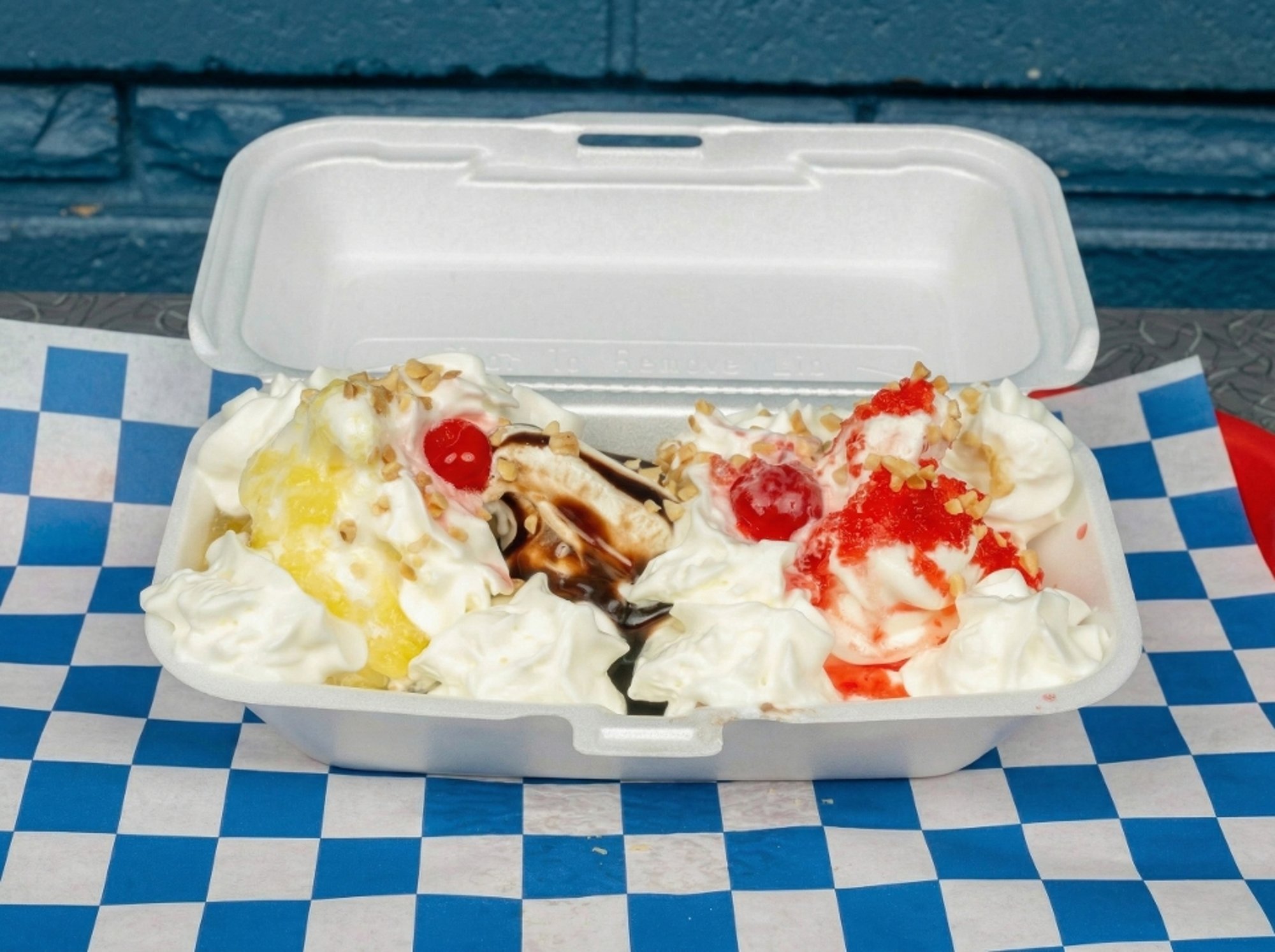 BANANA SPLIT