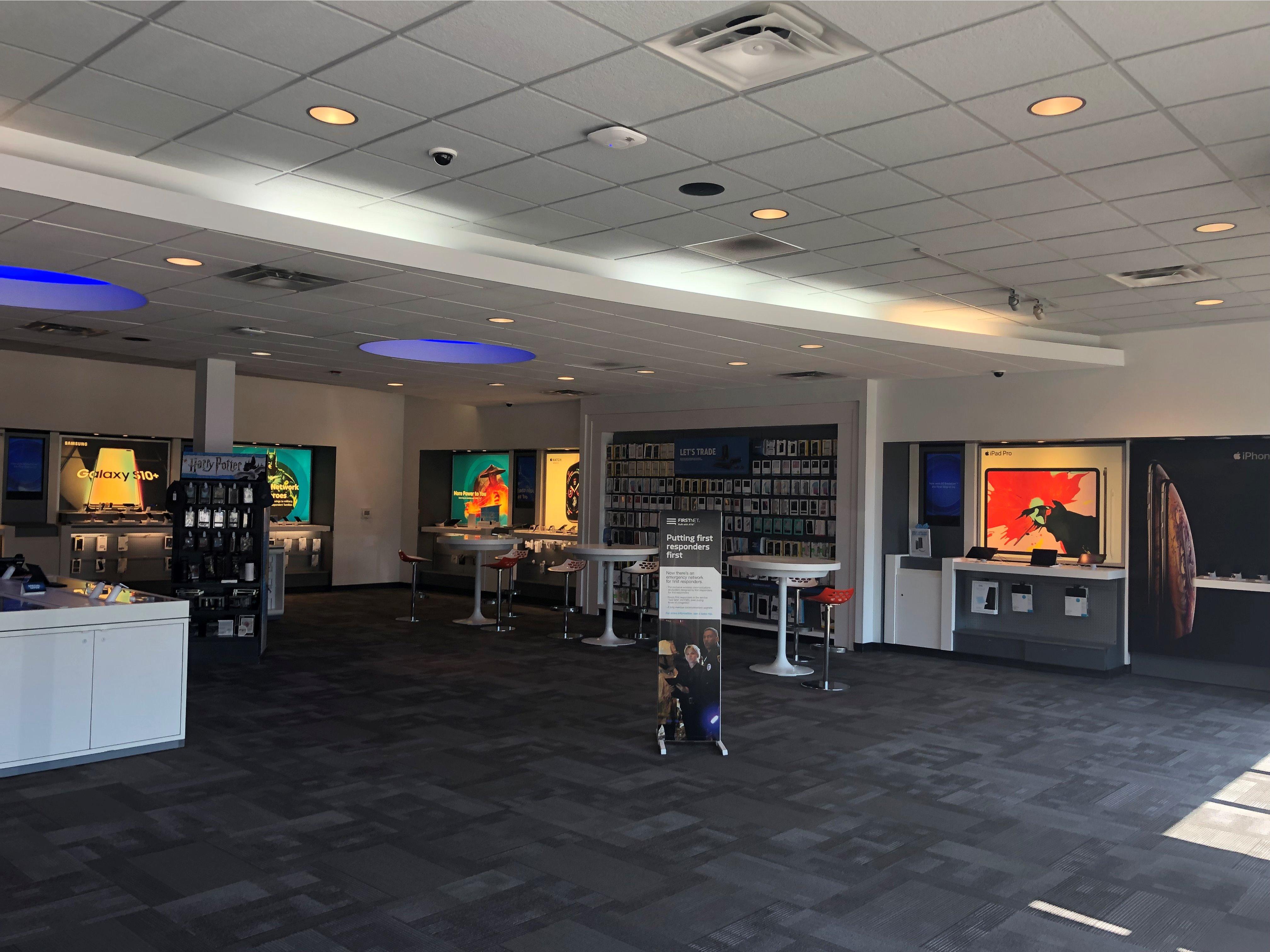 AT&T Store Photo