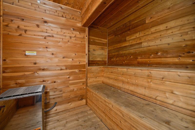 Best Western Plus Mountain View Inn Image