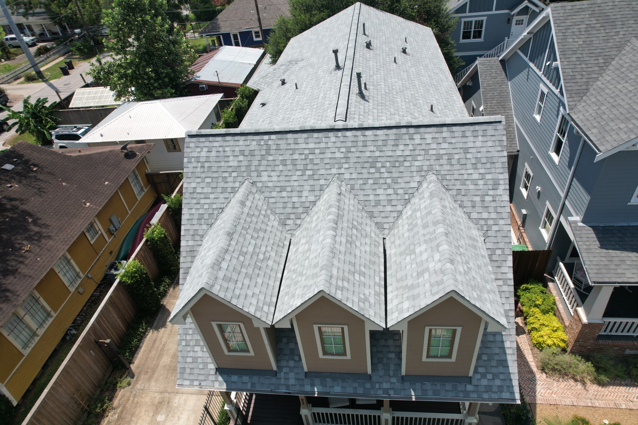 Hauk Roofing Image