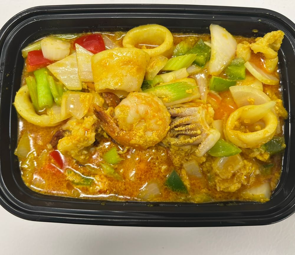 L7. Thai Shrimp / Squids Scampi Curry