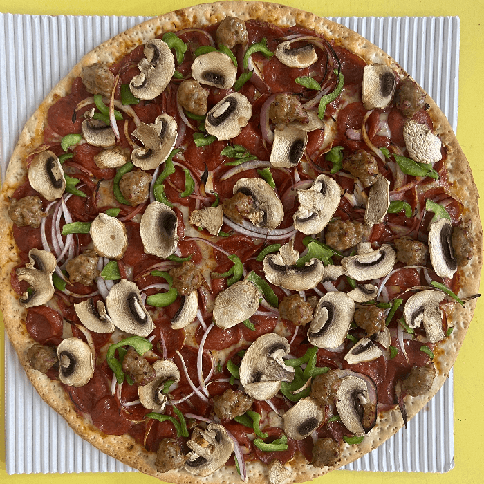 Deluxe Pizza