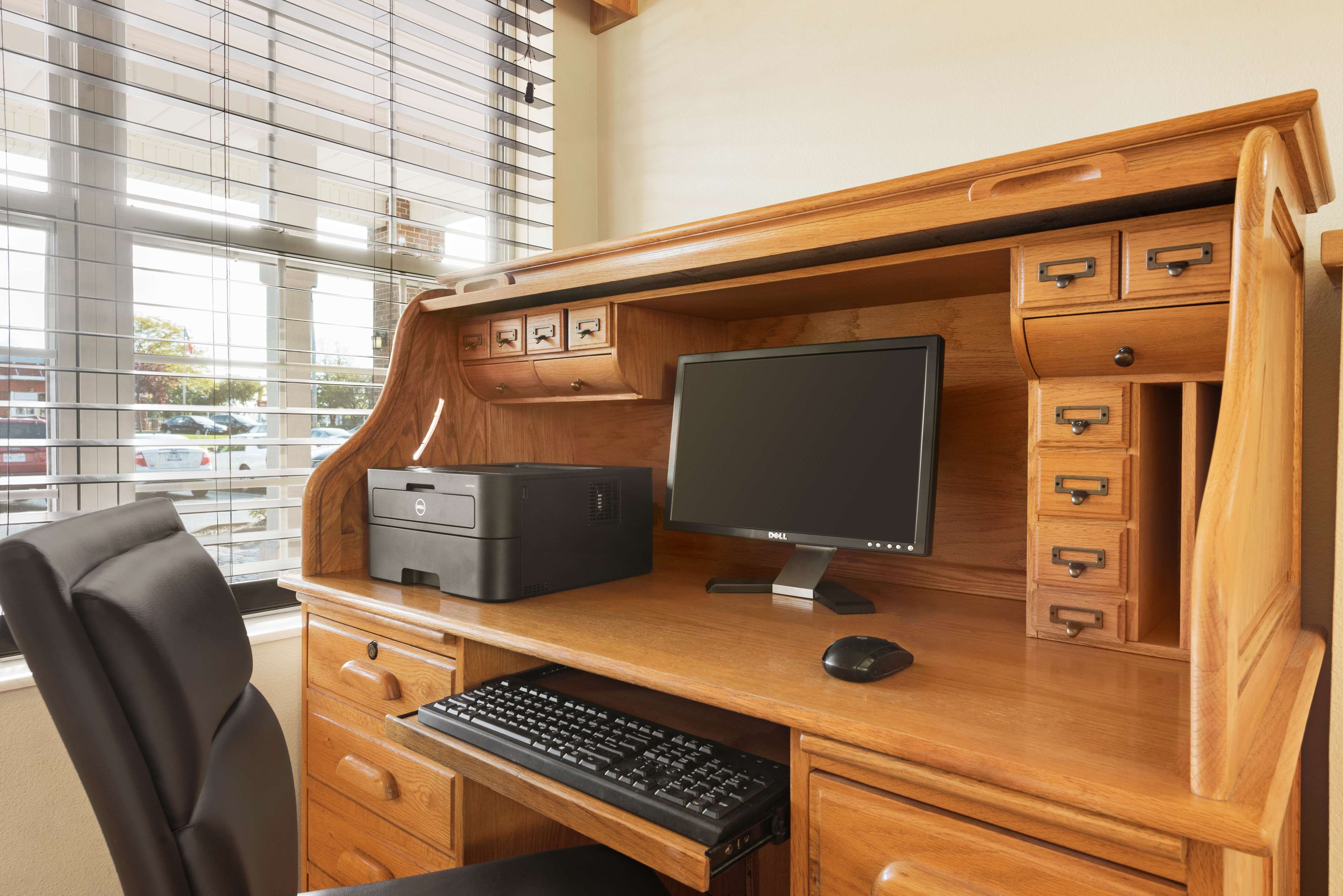 Country Inn & Suites by Radisson, Milwaukee Airport, WI Photo