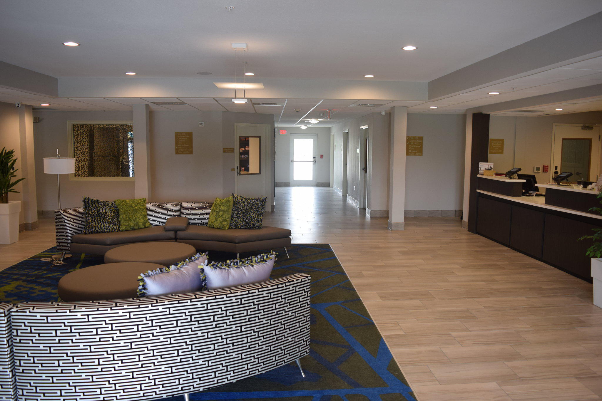 Candlewood Suites Nashville - Metro Center Photo