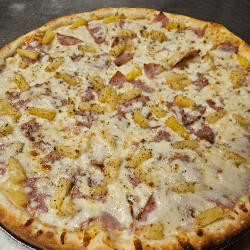 Hawaiian Pizza (Giant)