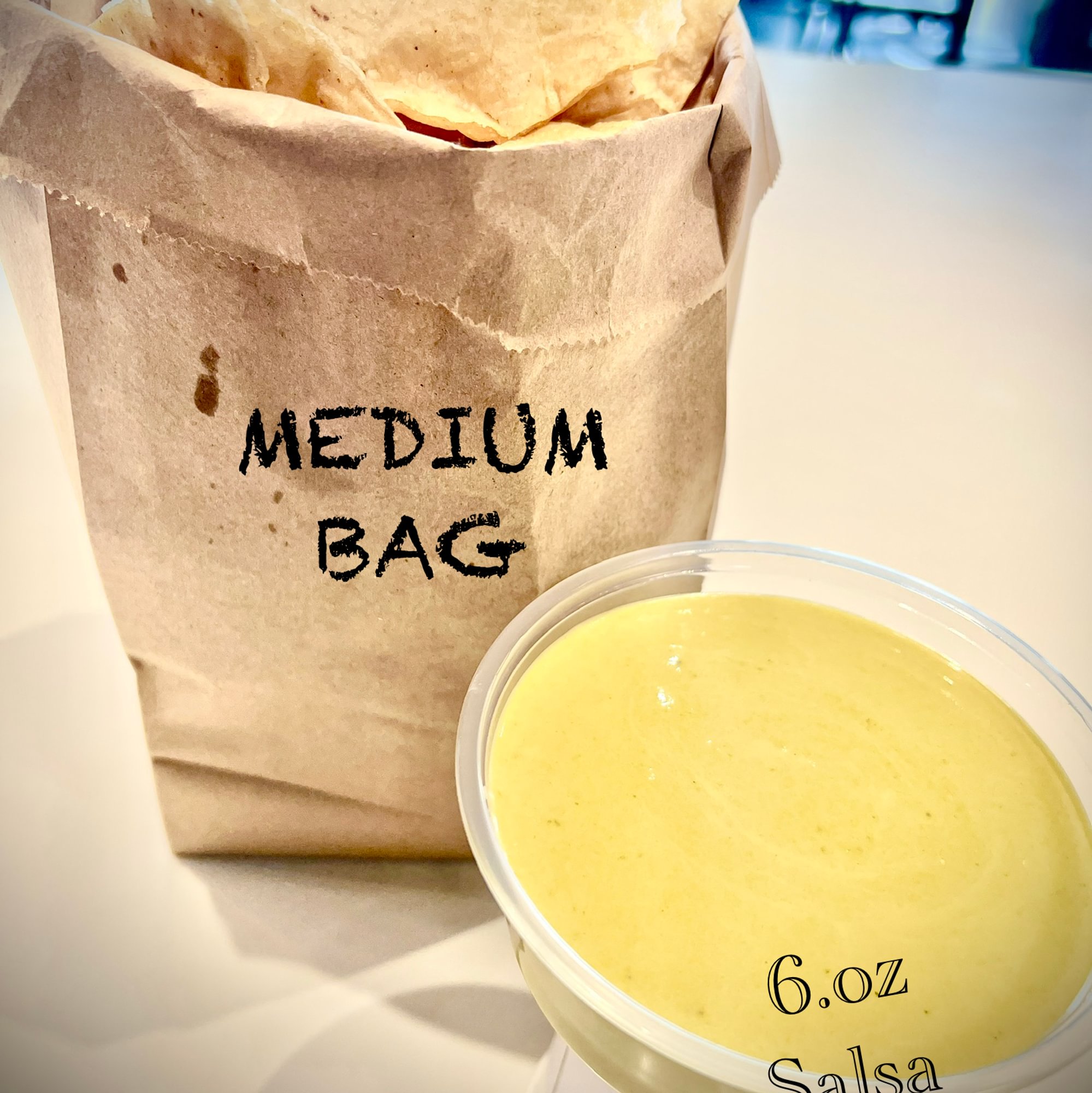 Medium Chips & 6oz Salsa Cup
