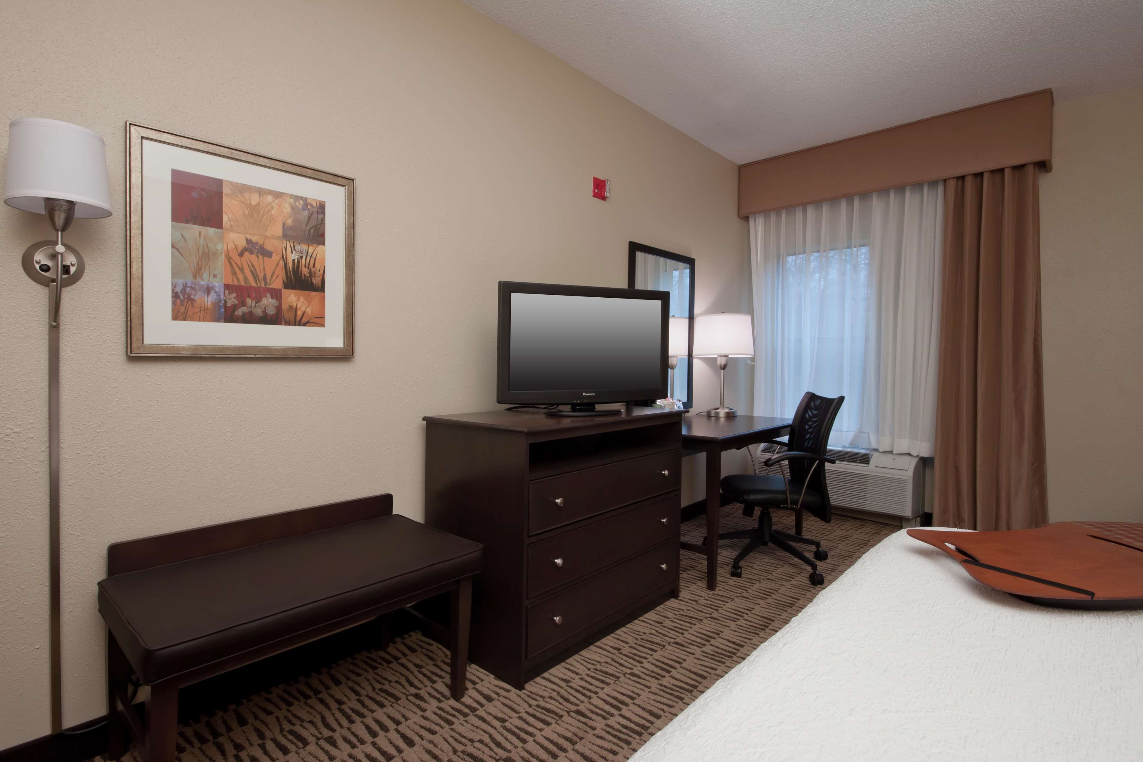 Hampton Inn Jackson Photo