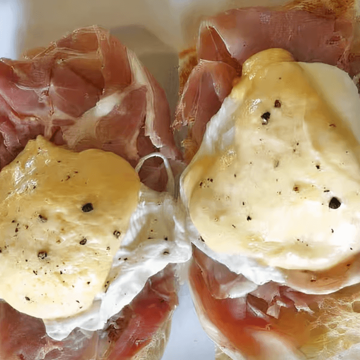 Eggs Benedict