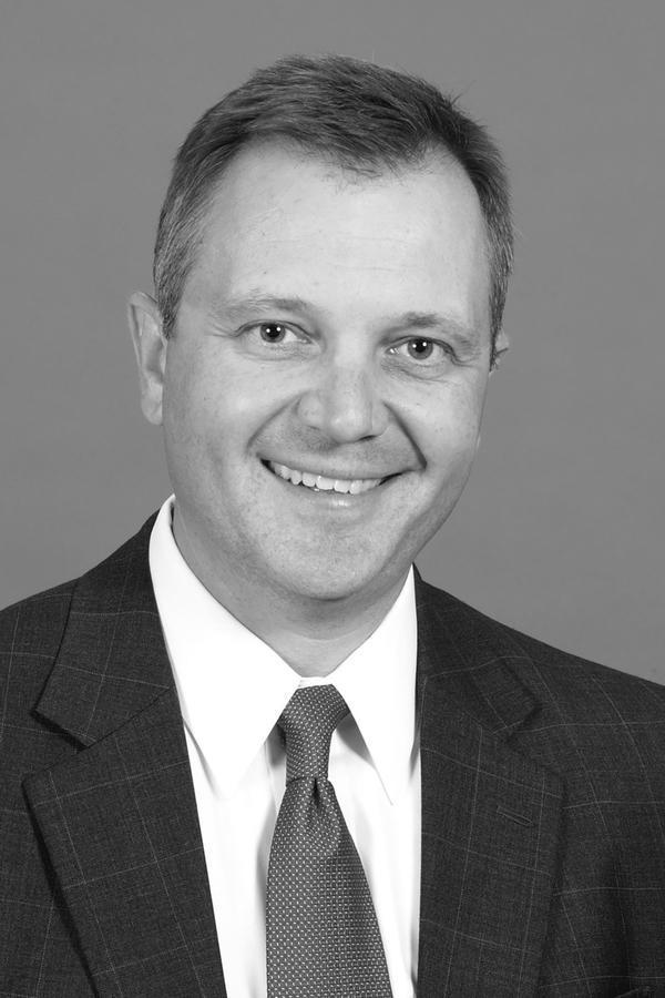 Edward Jones - Financial Advisor: Mike Sauer, CFP® Photo