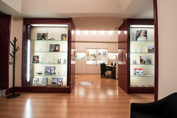Gallery thumbnail
