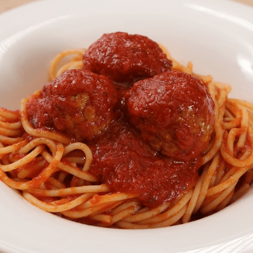 Spaghetti with 8 meatballs
