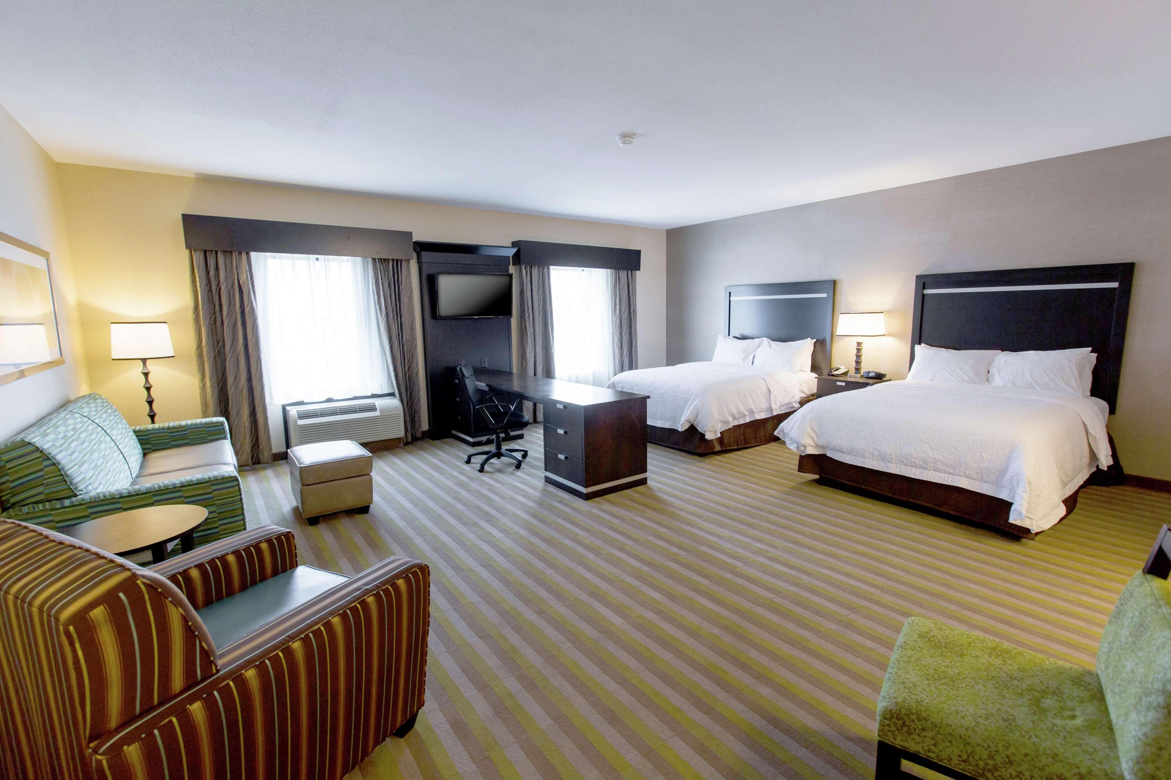 Hampton Inn & Suites Toledo/Westgate Photo