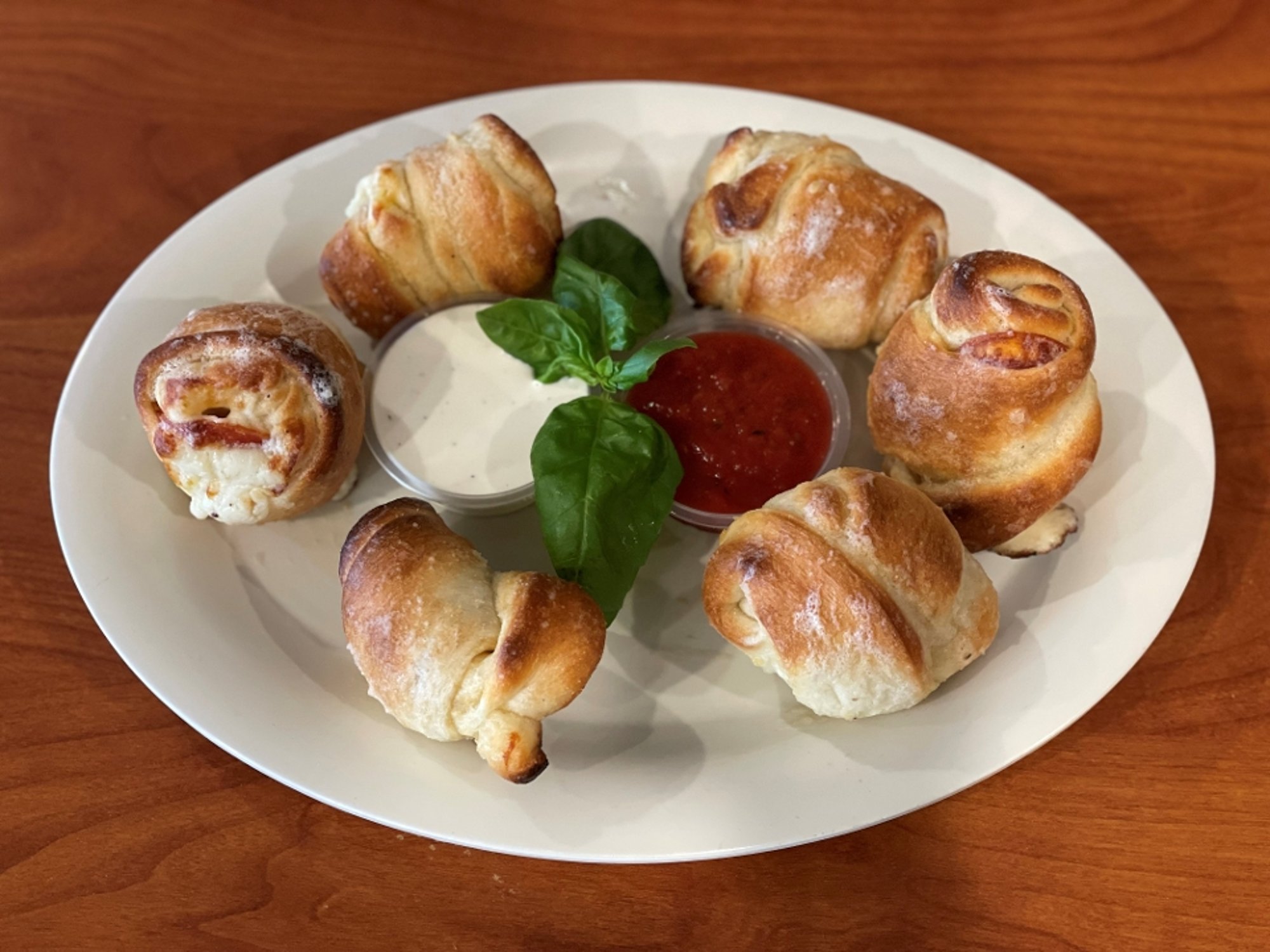 Pepperoni Cheese Knotts