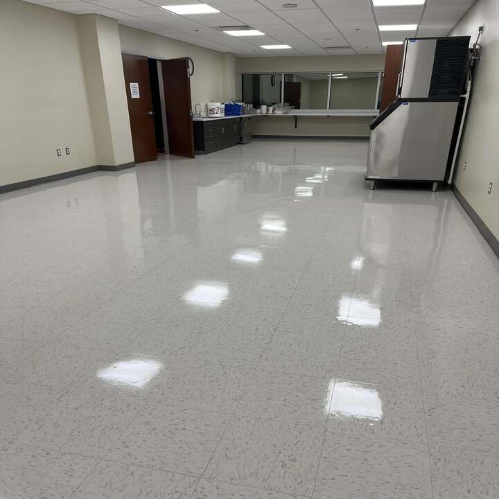 American Maintenance and Cleaning Services Image