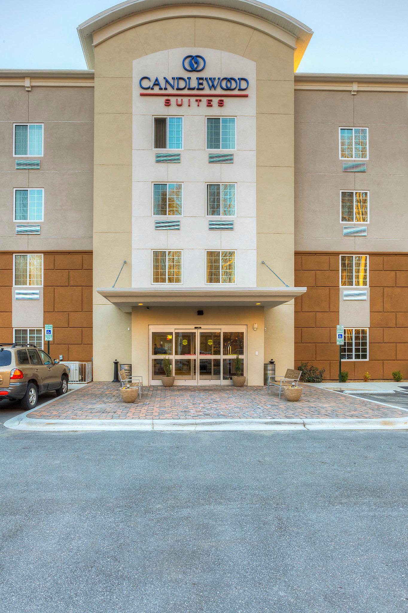 Candlewood Suites Mooresville/Lake Norman,NC Photo