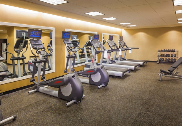 Images Residence Inn by Marriott Omaha Downtown/Old Market Area