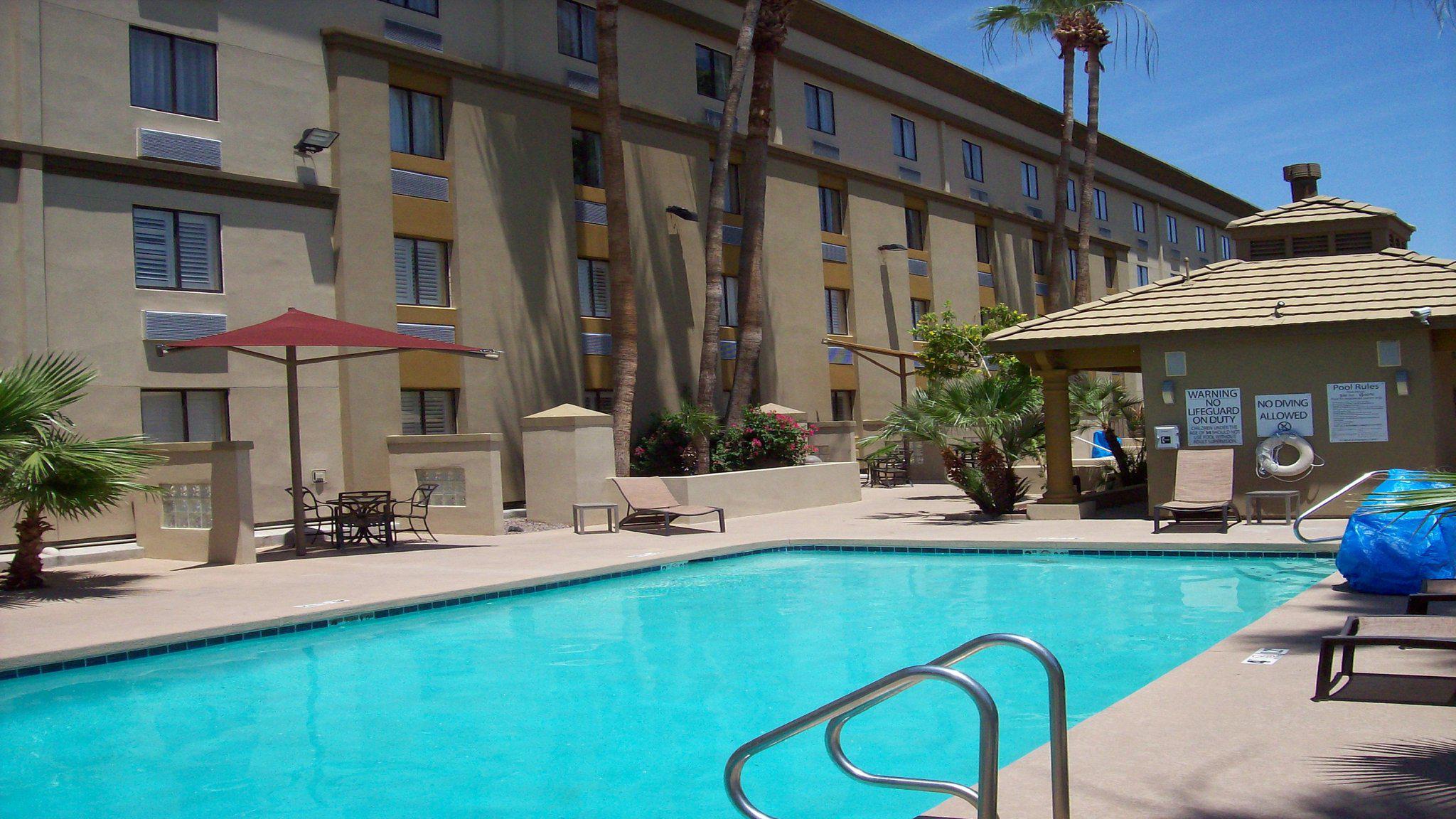 Holiday Inn North Phoenix Photo
