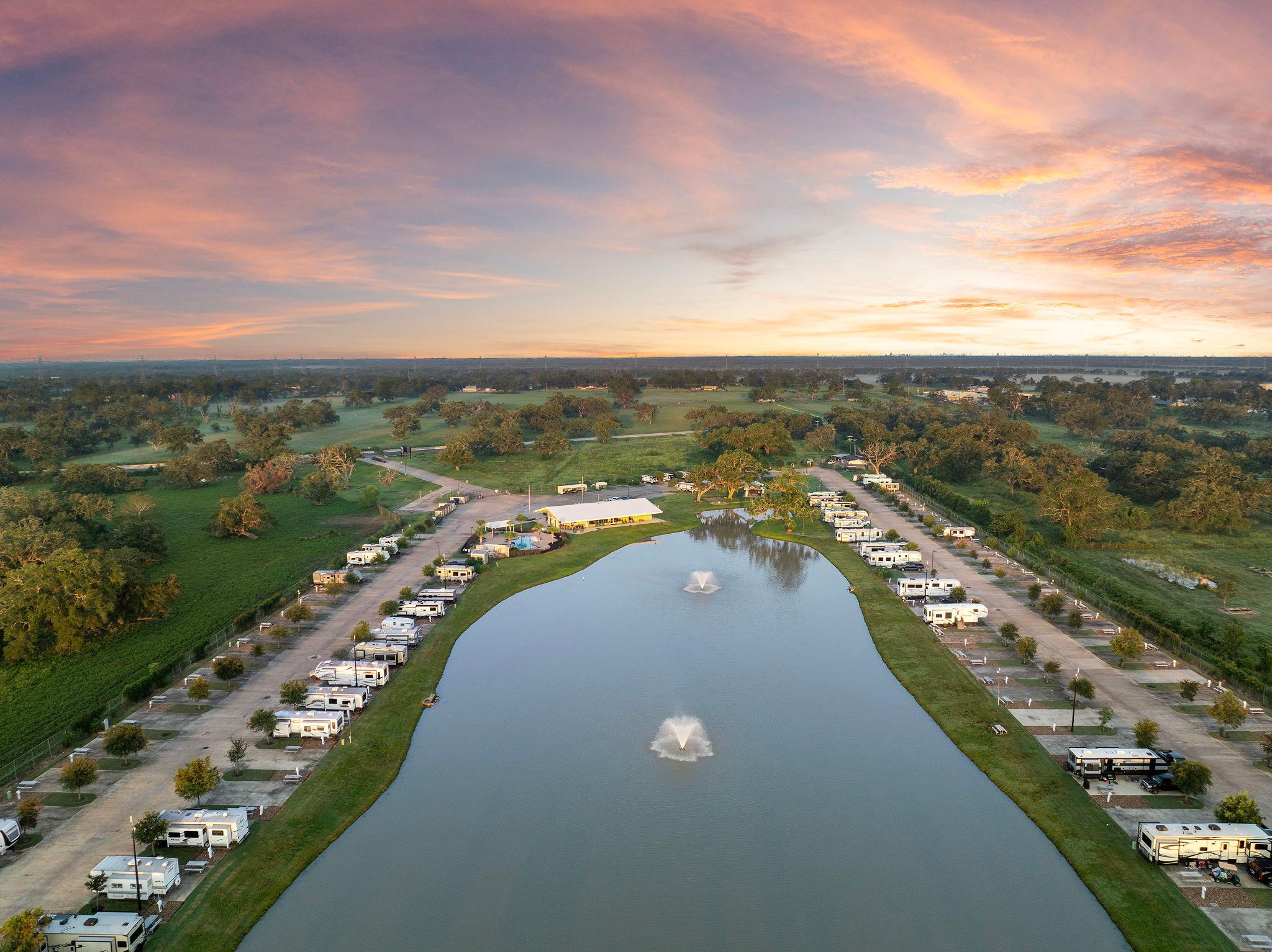 Brazoria Lakes RV Resort by QRV Image