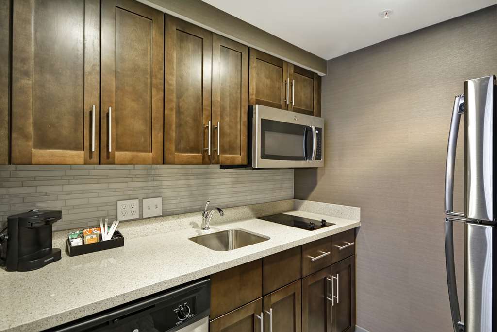 Homewood Suites by Hilton Warren Detroit Image
