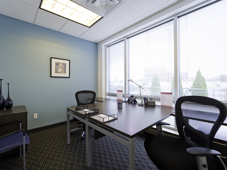 Regus - Kentucky, Louisville - Ormsby III Forest Green Photo