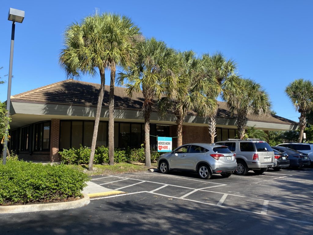 Exterior Of Azura Vascular Care Plantation