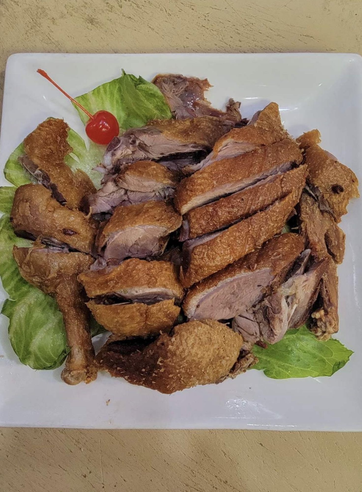 Crispy duck (half) / 香酥鸭