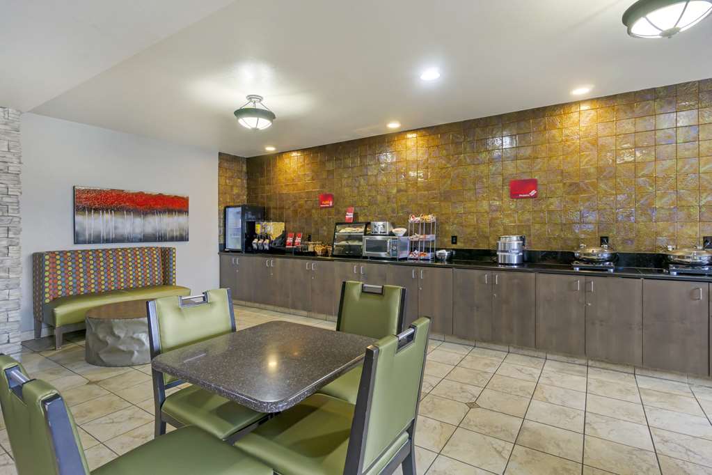 Best Western Plus Yakima Hotel Image