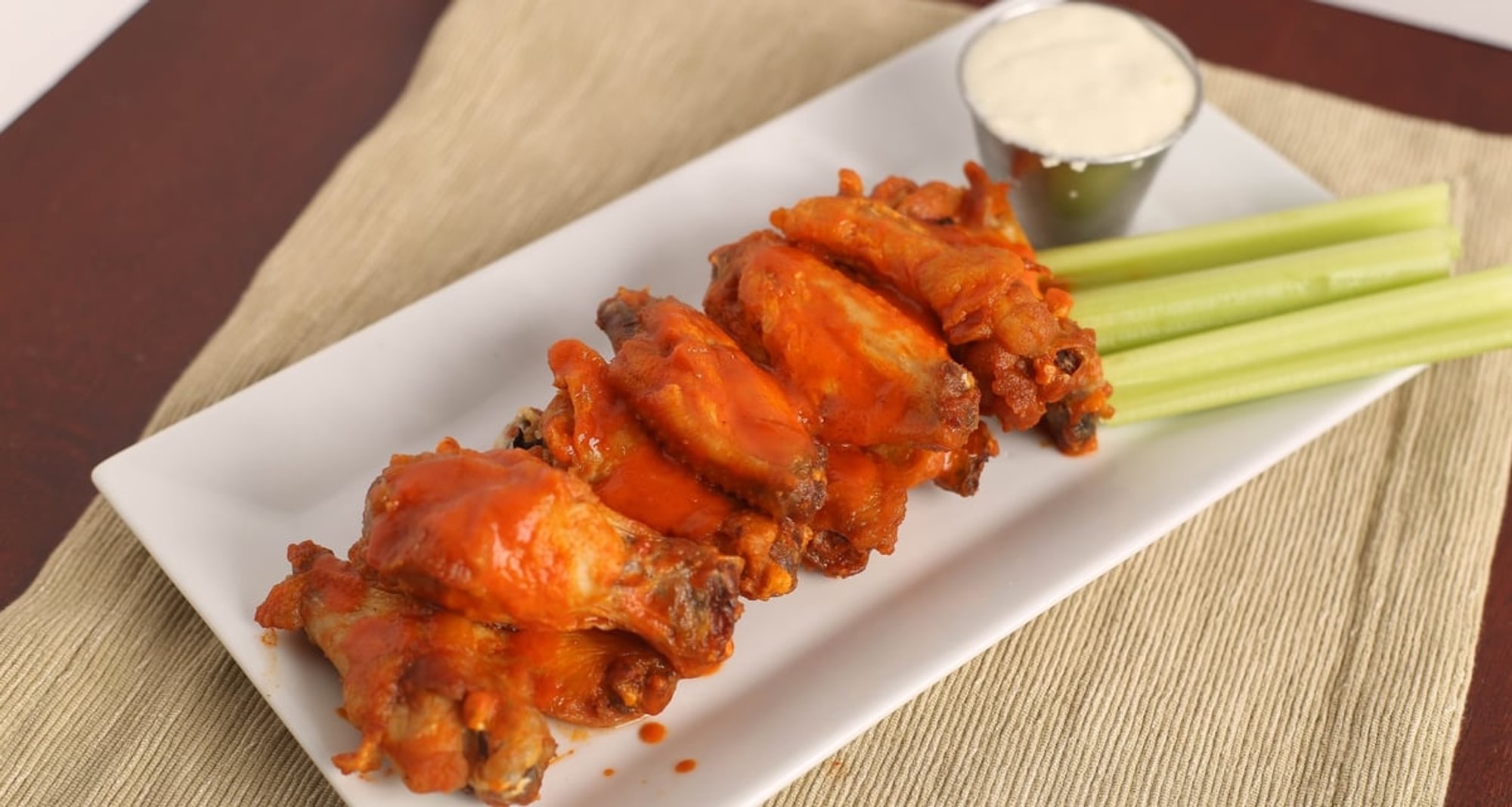 Buffalo Wings Lunch