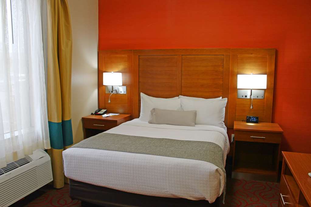 Best Western Cannon A.F.B. Image