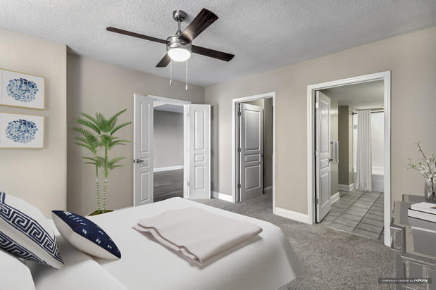 Images Camden Grandview Apartments and Townhomes