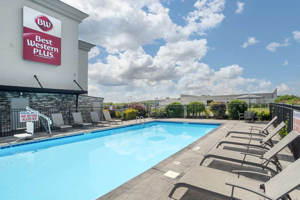Best Western Plus Greenville I-385 Inn & Suites Image