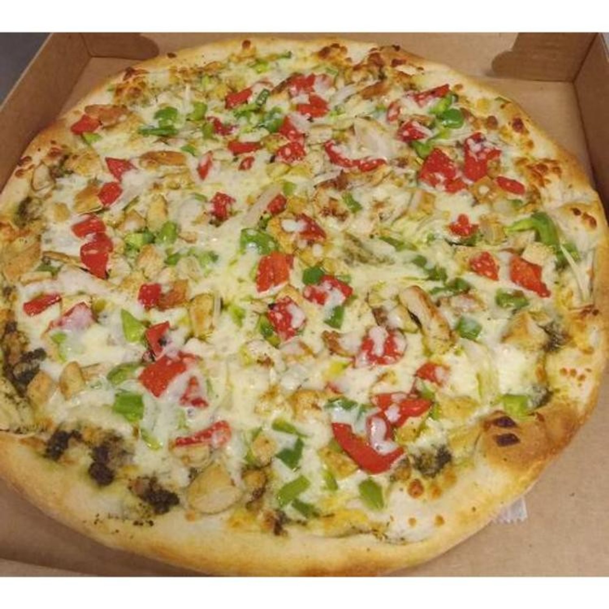 Grilled Chicken and Vegetables Pizza