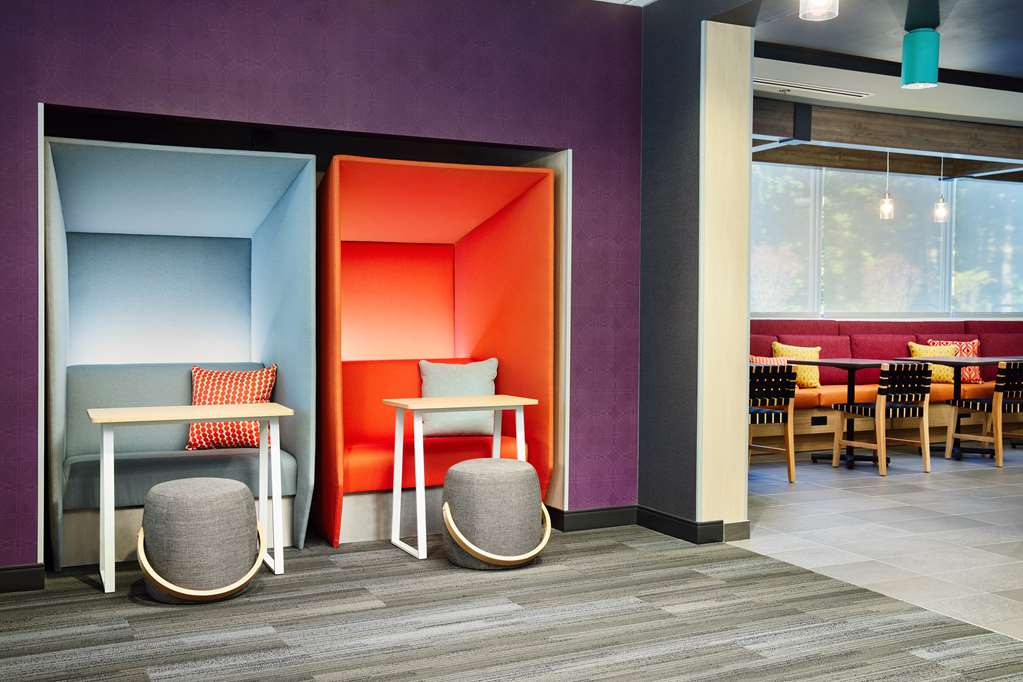 Tru by Hilton Atlanta Northlake Parkway Image