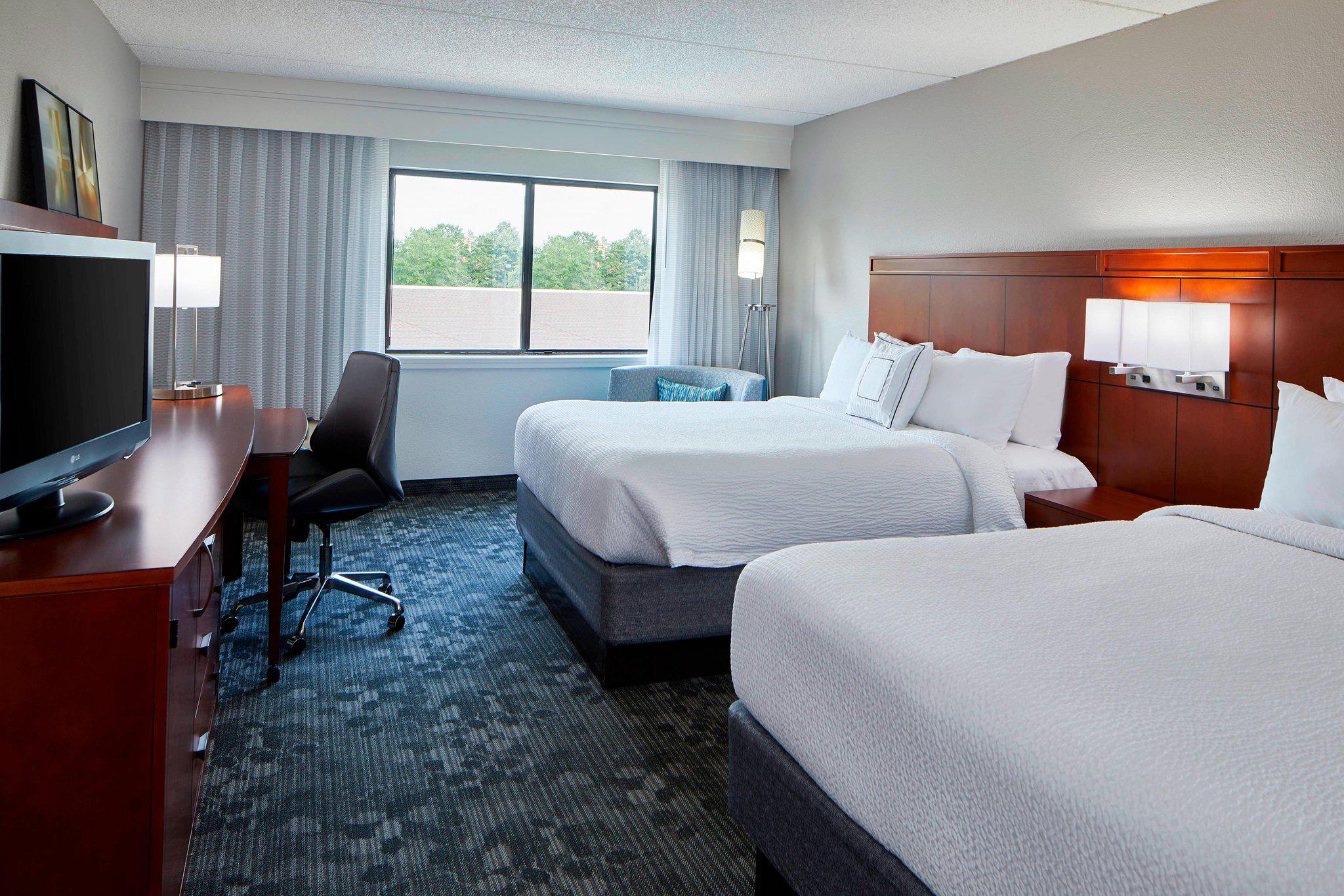 Courtyard by Marriott Raleigh-Durham Airport/Morrisville Photo