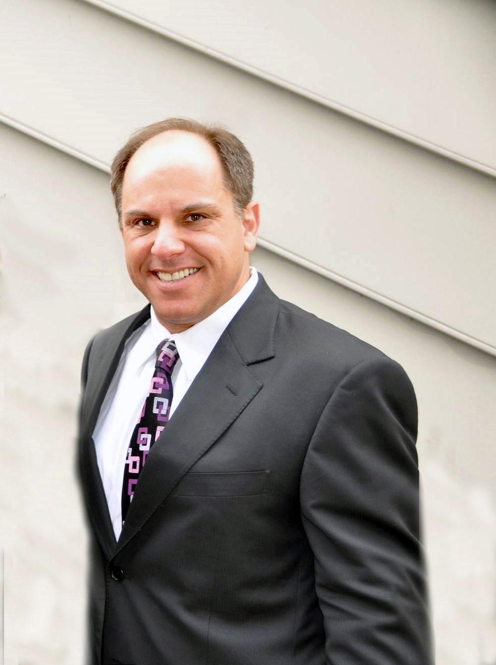 (713) A-B-O-G-A-D-O Abogados de Accidentes Corey Gomel image