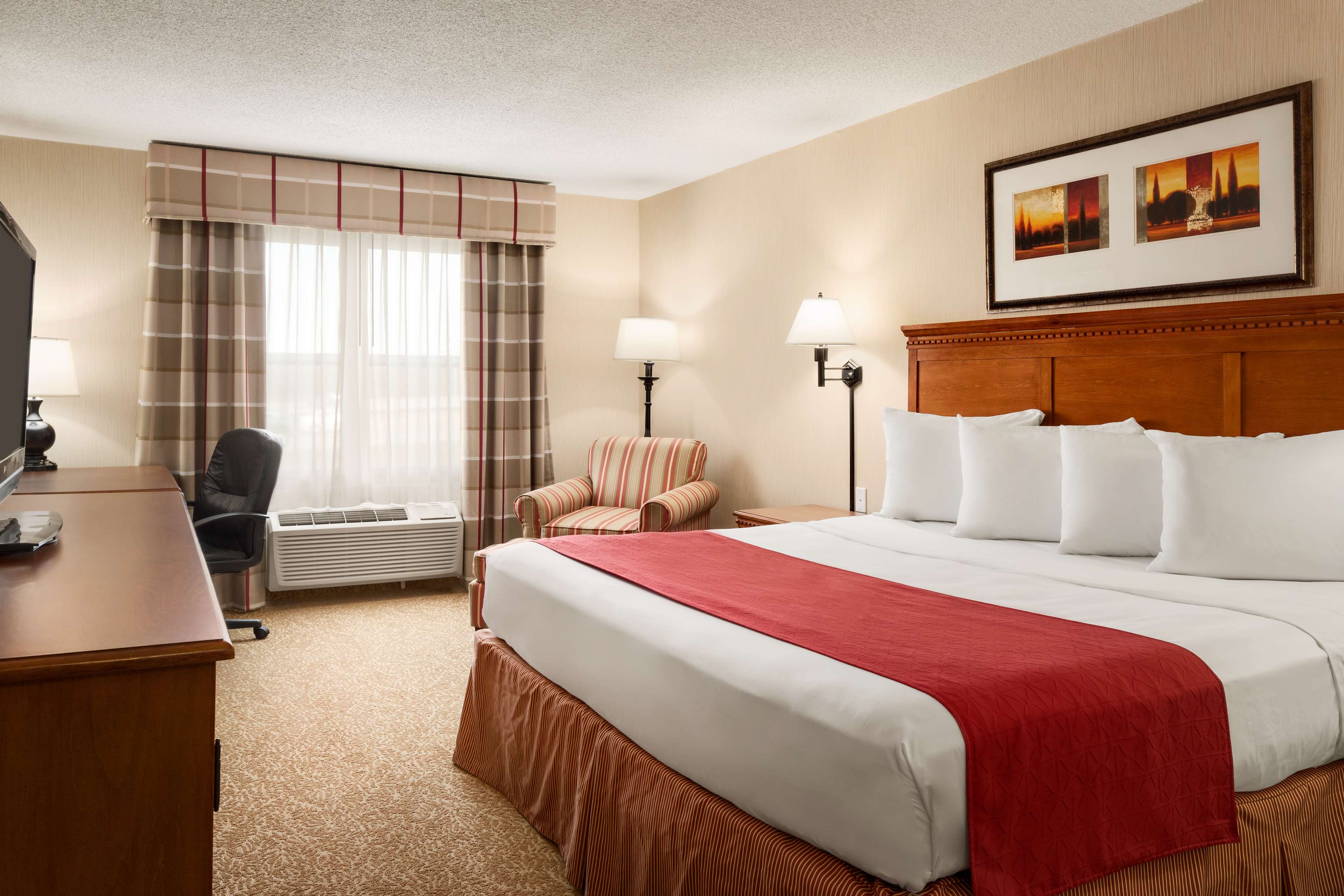 Country Inn & Suites by Radisson, Toledo South, OH Photo