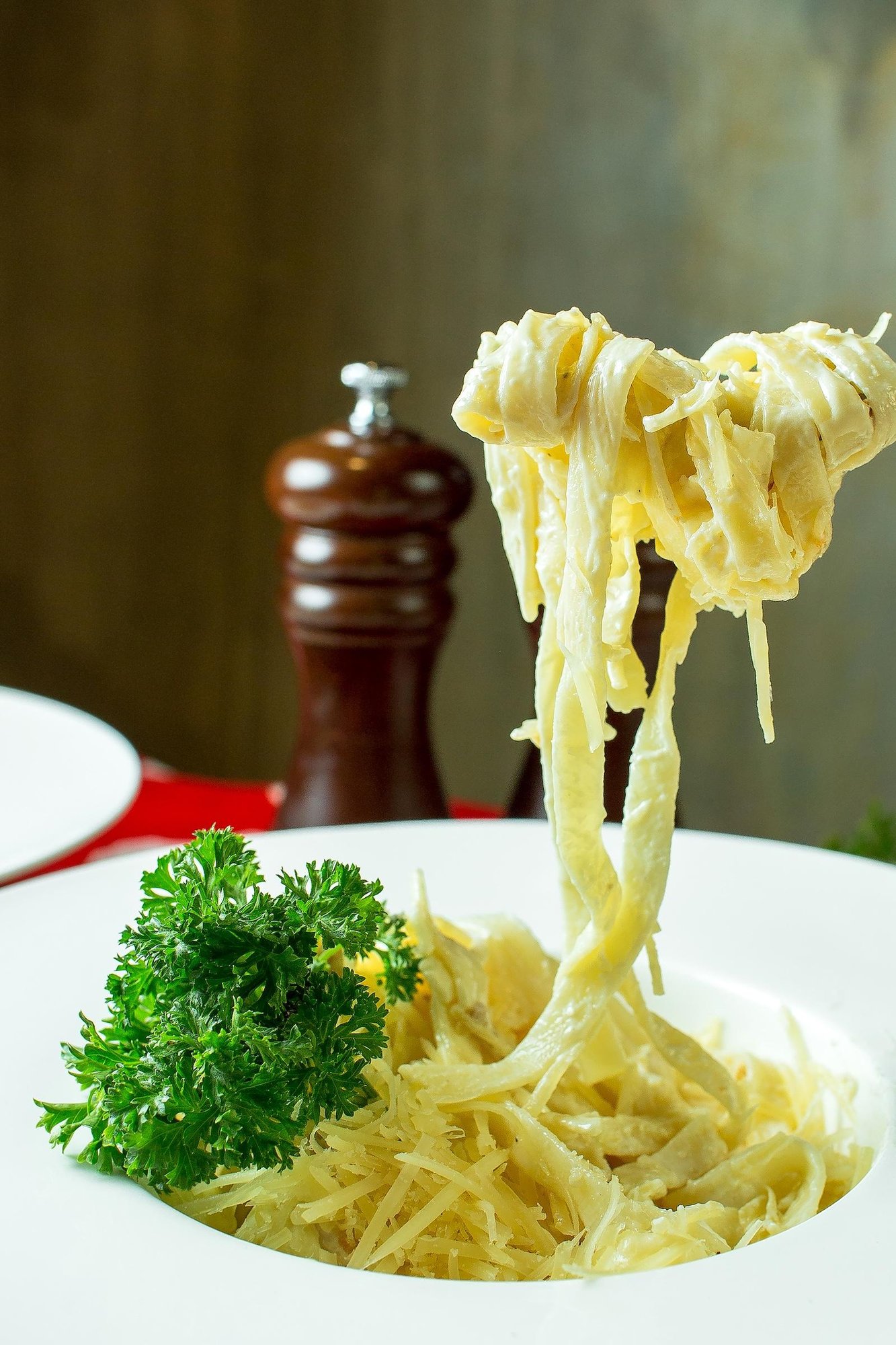 Spaghetti w/ Galic & Olive Oil