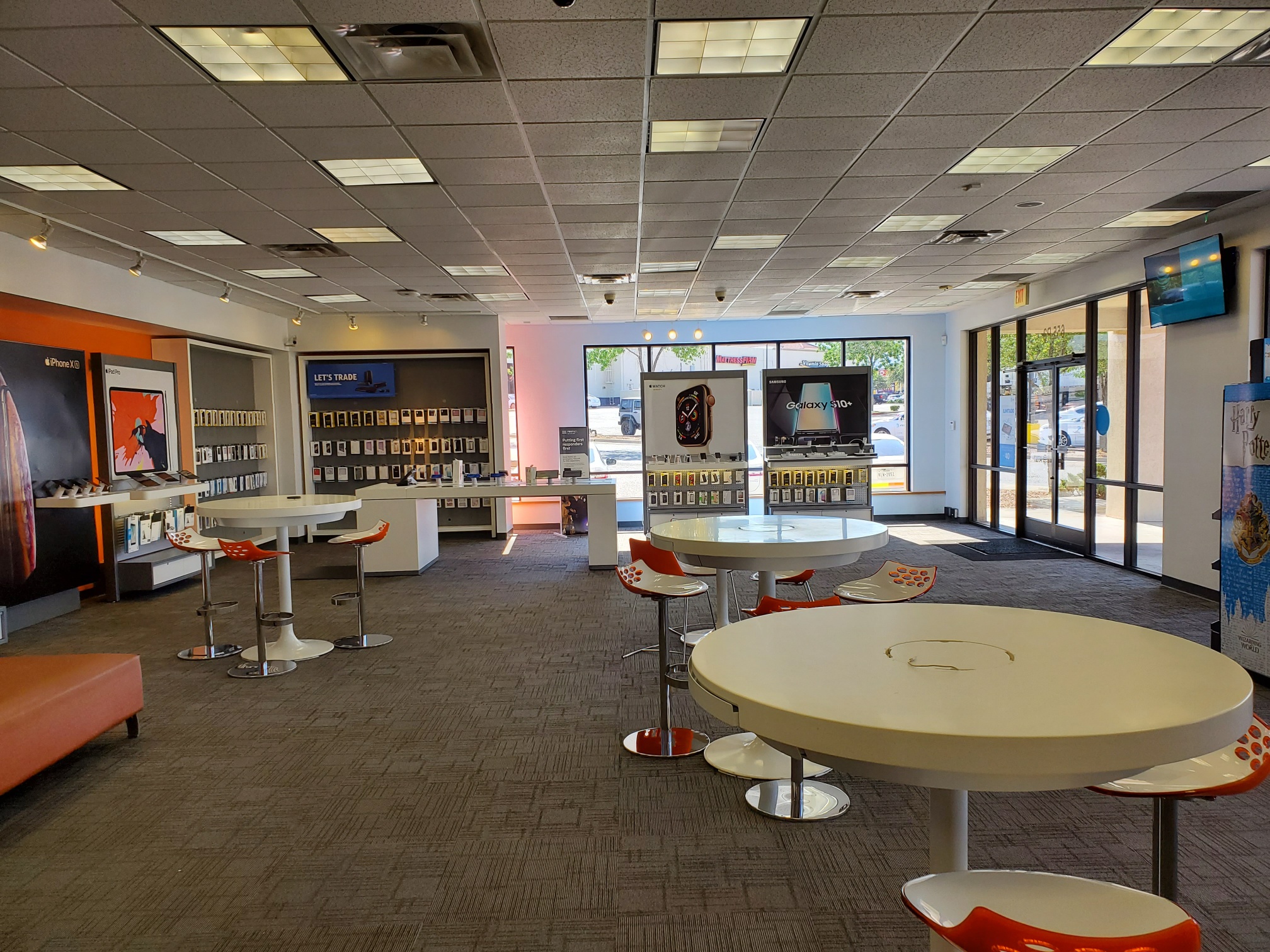 AT&T Store Photo