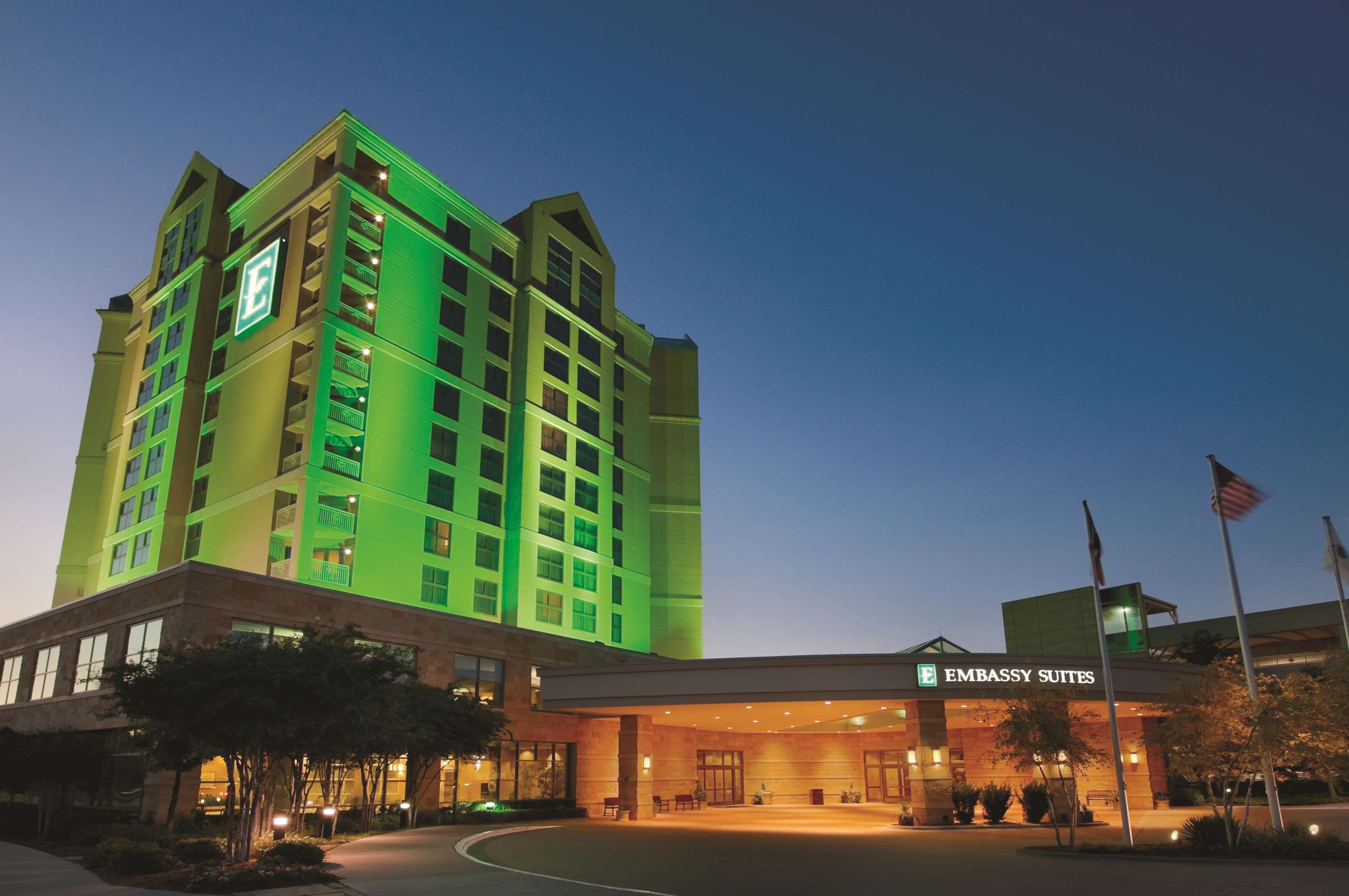 Embassy Suites by Hilton Dallas Frisco Hotel Convention Center & Spa Photo