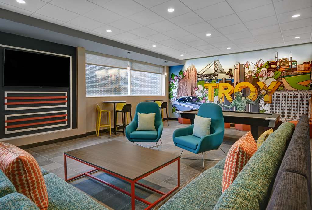 Tru by Hilton Troy Detroit Image