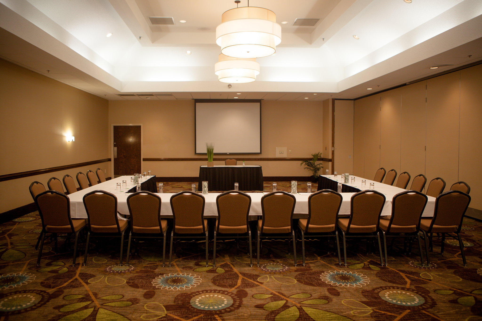 Holiday Inn Greenville by IHG Image